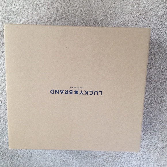 New Lucky Brand Women's Suede Bootie 10M - Picture 4 of 9